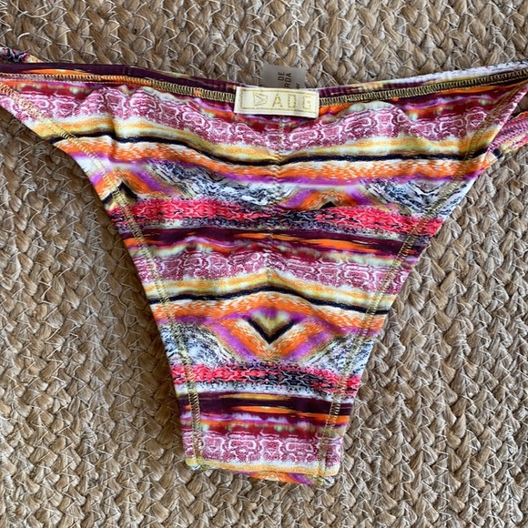 Boho ruffle tie side bikini M - Picture 7 of 11